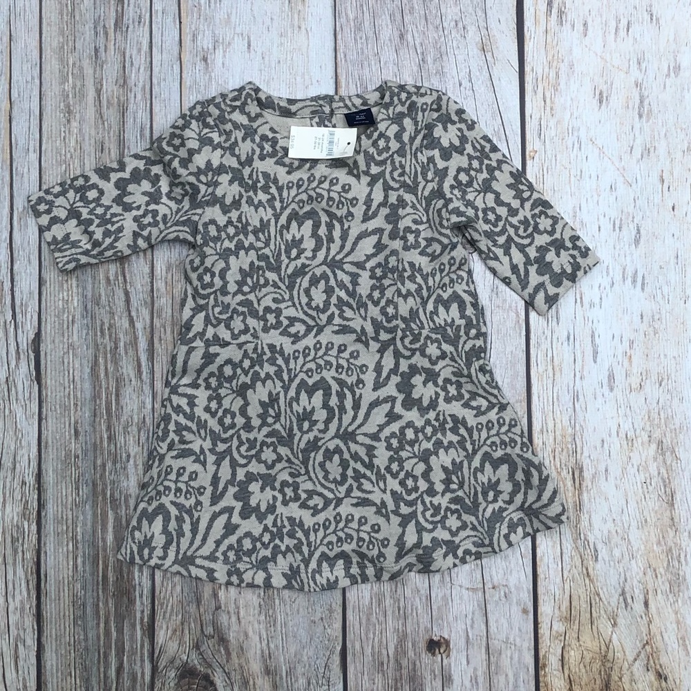 Baby Gap girl adorable dress. Size 18-24 months.